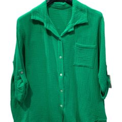 Chemise en gaze de coton vert boutonnée